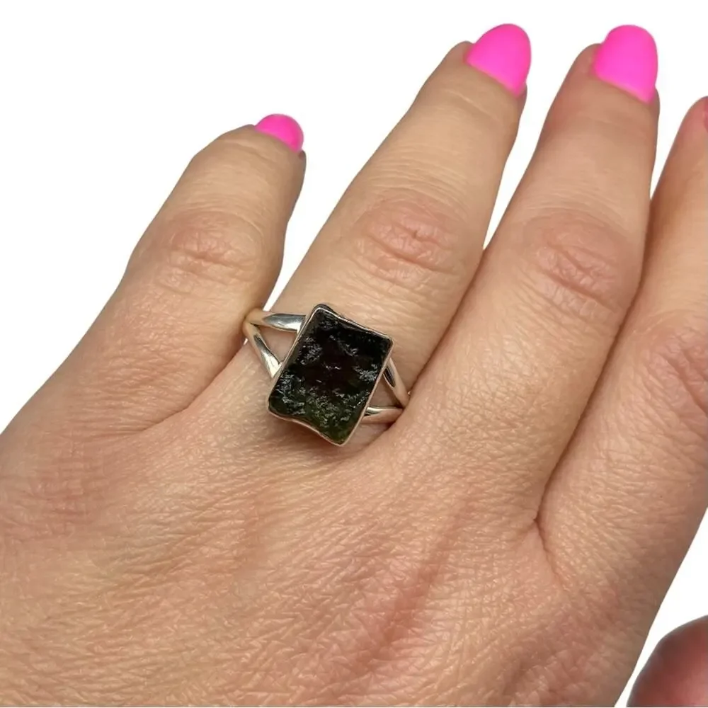 Moldavite Ring Size 9 Solid 925 Sterling Silver Raw Rough Stone Genuine Natural - Picture 3 of 8